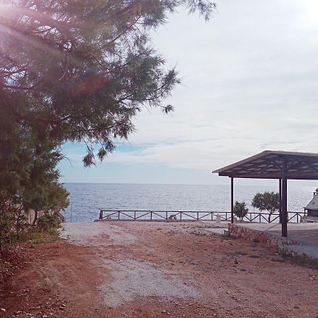 Agios Leon Caravan Fishing Spot Porto Roxa المظهر الخارجي الصورة