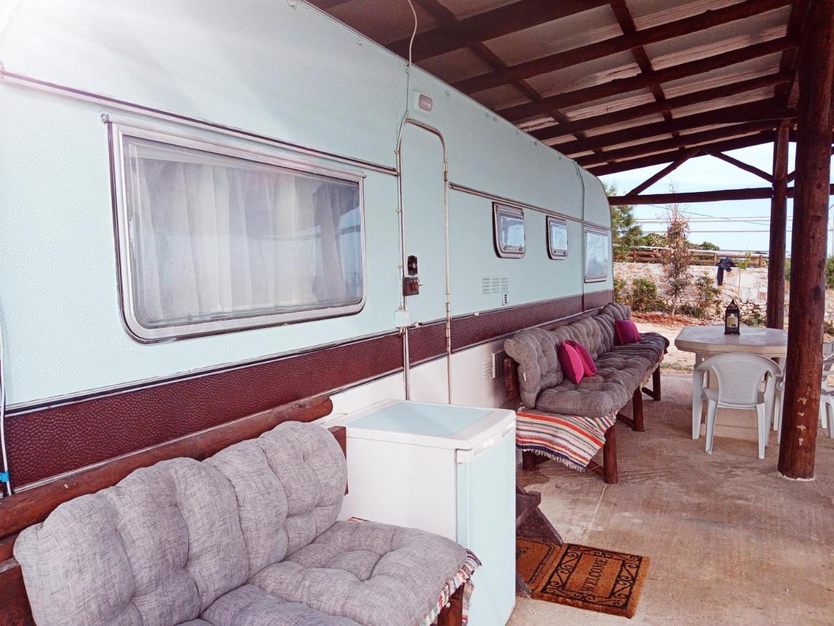 Agios Leon Caravan Fishing Spot Porto Roxa المظهر الخارجي الصورة